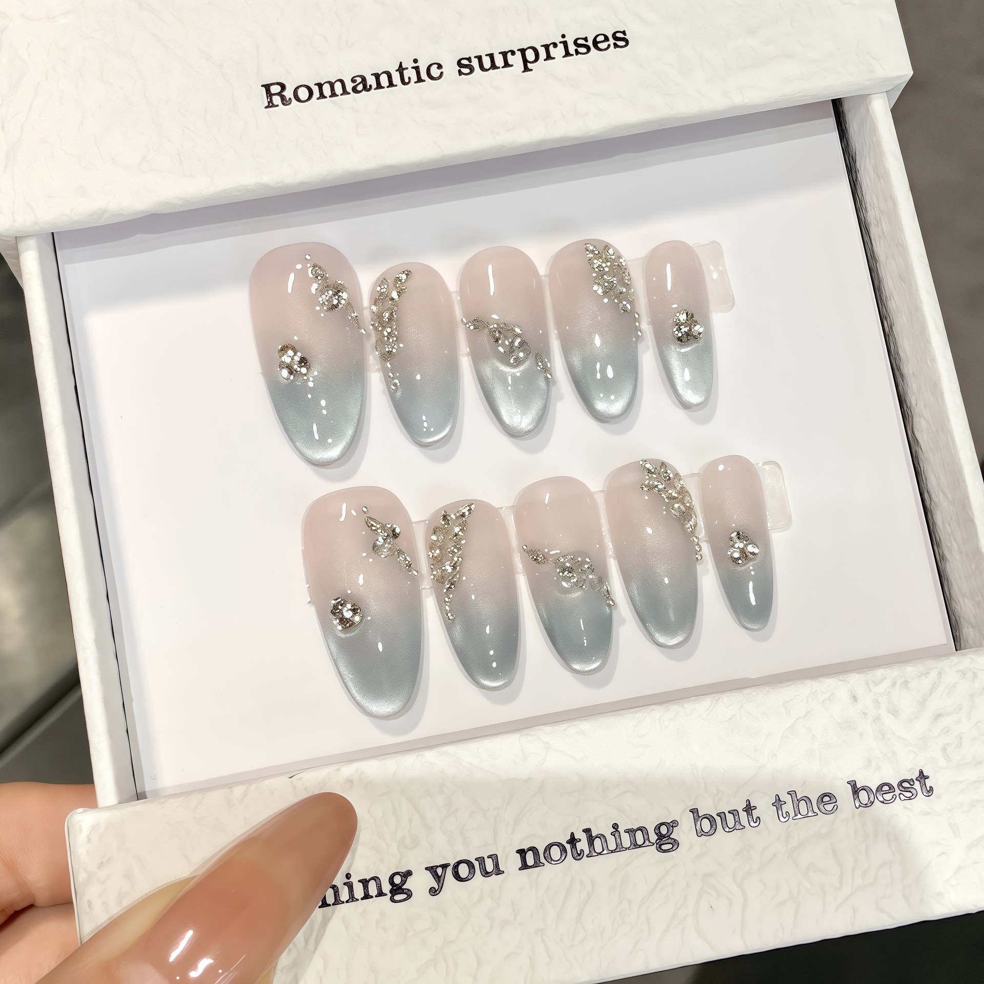 Nail Art Emerald - 10pcs Pure Hand Pressed Medium Oval