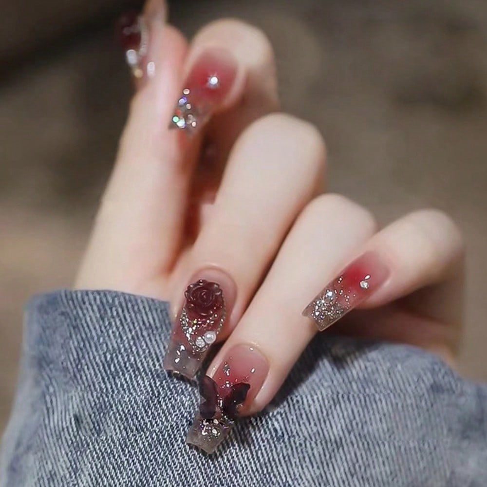 Nail Art Aesthetic - 24Pcs Red Rose Butterfly Press On