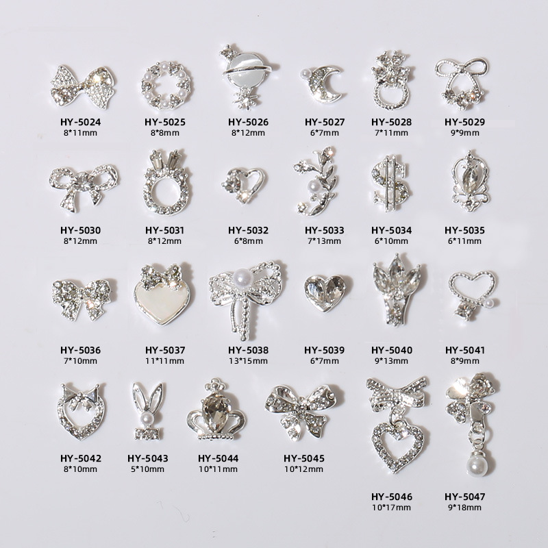 Nail Art Vampire - Mix 10/15pcs Shaped Rhinestones Nail Charm