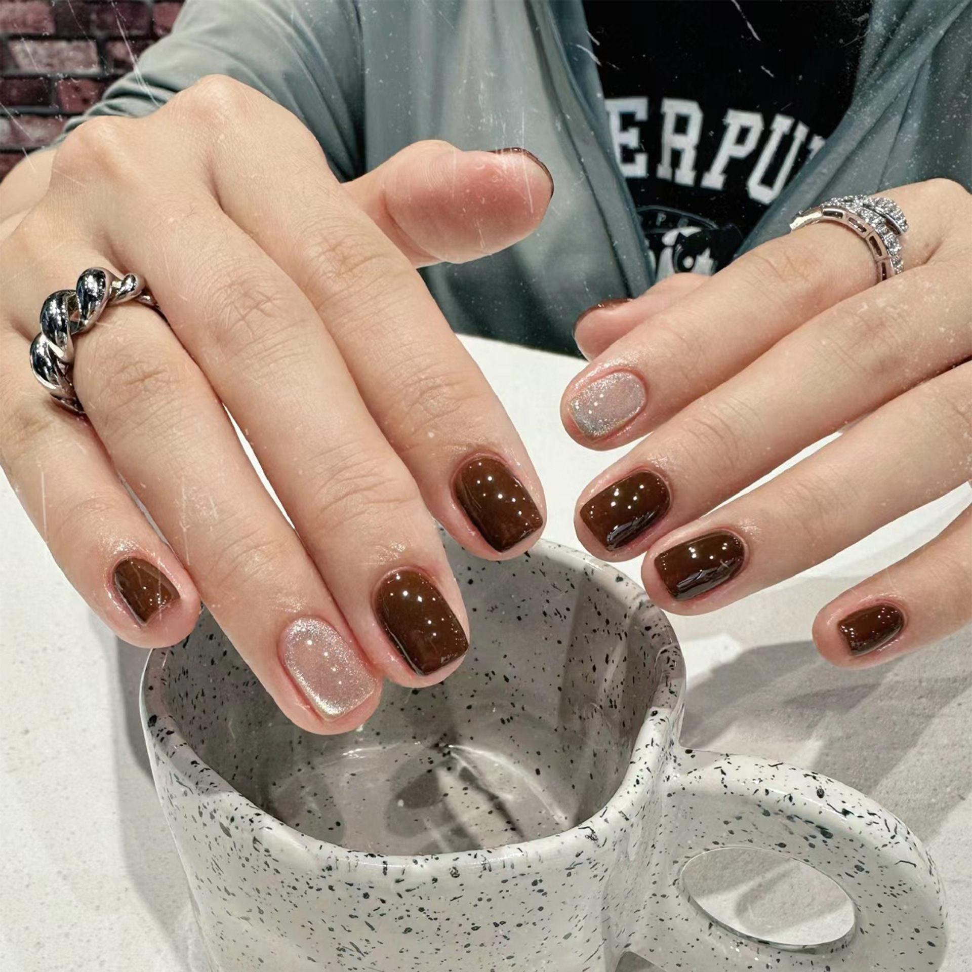 24Pcs Caramel Brown Ombre Glit - Nail Art Aesthetic recension och pris