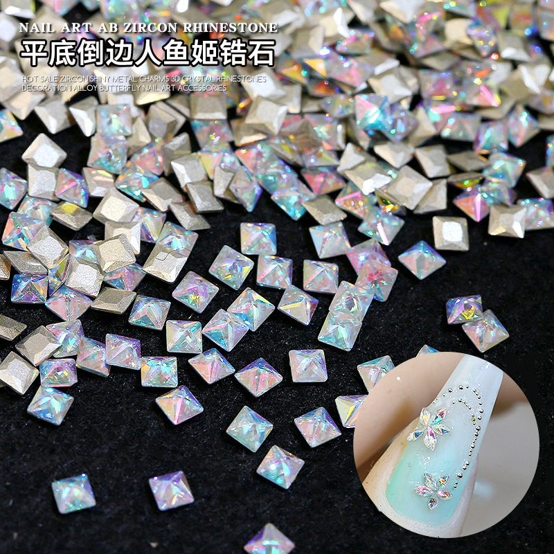 50PCS Top Sparkle Mini Chamfer - Nail Art Lotso recension och pris