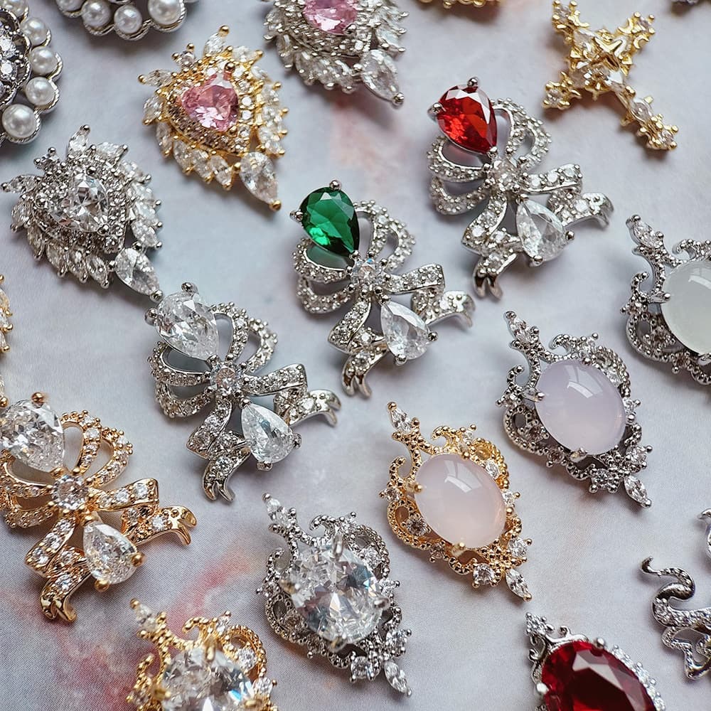 10pcs Luxury Royal Style Crown - Nail Art Lotso recension och pris